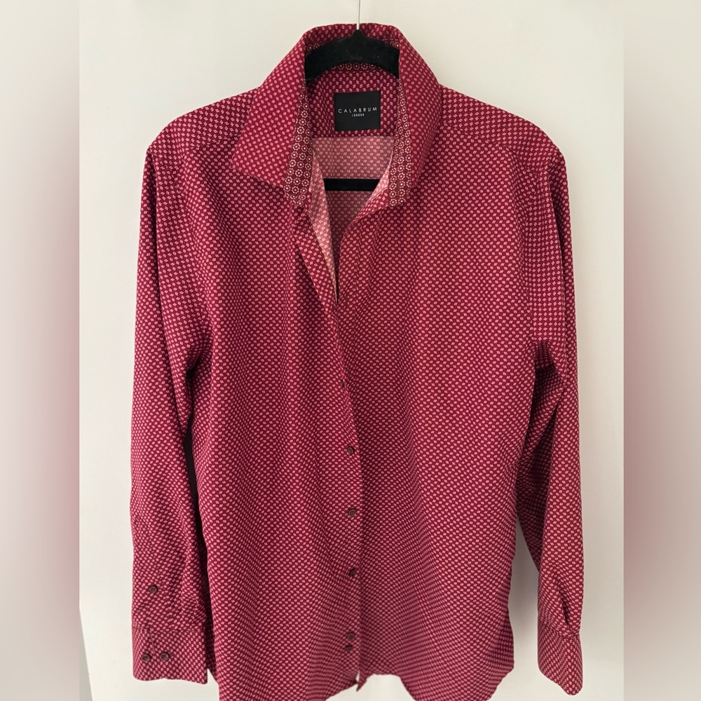 Callabrum Men's Red Patterned Shirt. Large